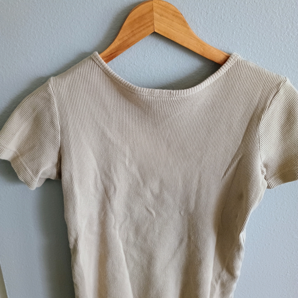 Women's Cream Ribbed Top - Picture 4 of 7